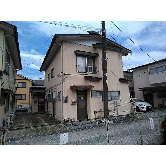 梅里荘の外観