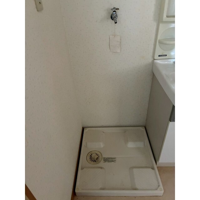 ホーム柏谷　Ⅲの洗面所|洗濯機置場