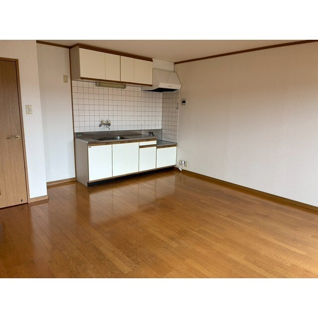 土屋マンションの居間・リビング