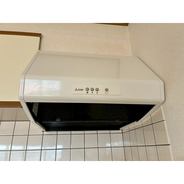 土屋マンションのキッチン|換気扇