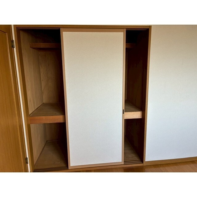 土屋マンションの収納