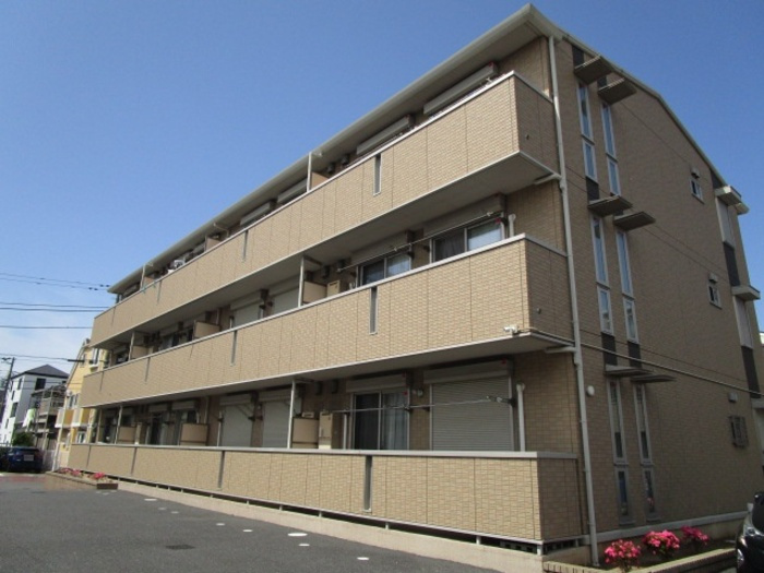 シャルマンドミールの外観