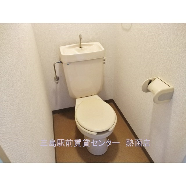 メゾンミタのトイレ