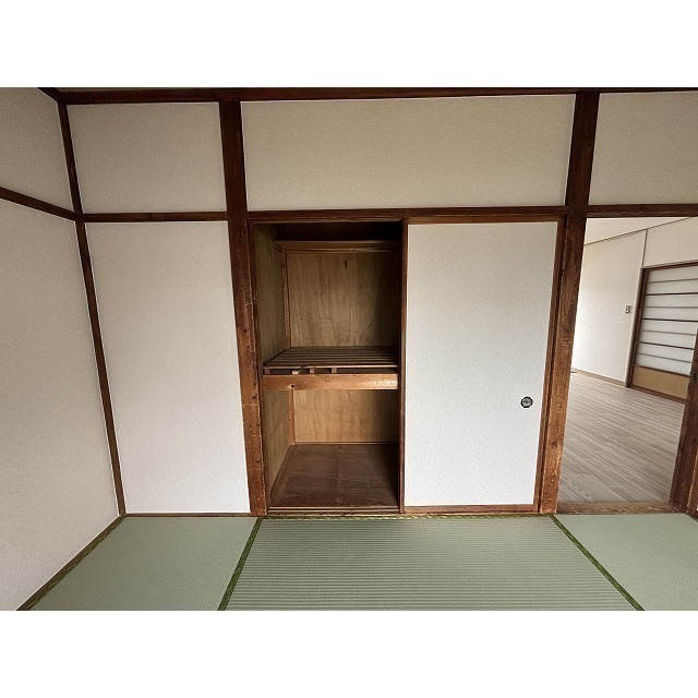 増島ハイツの収納