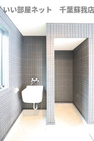 VERTEX市原のその他共用部分|ガレージ内にスロックシンプも付いています！