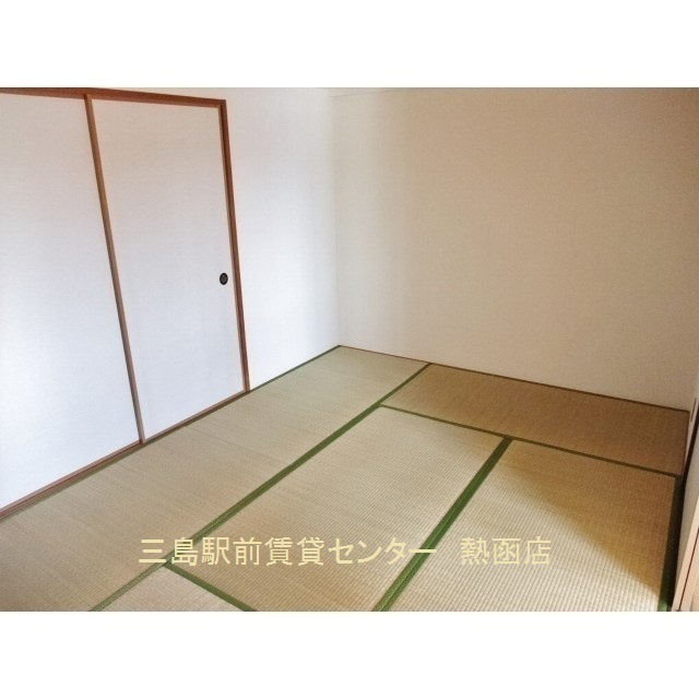 グランドール高城　Ｃの内装