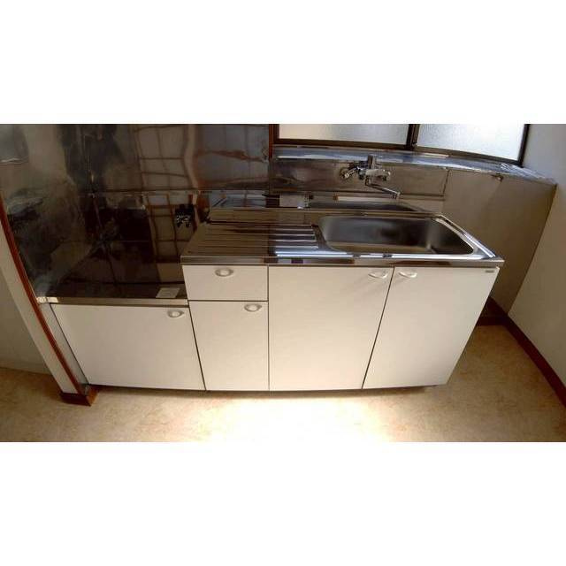 原一戸建のキッチン
