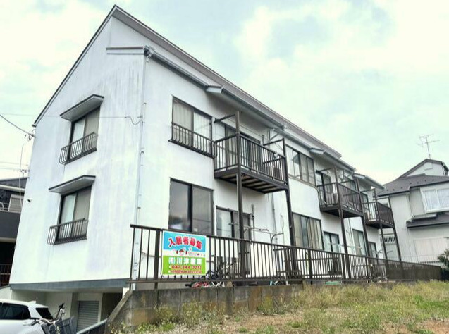 コーポ横須賀の外観