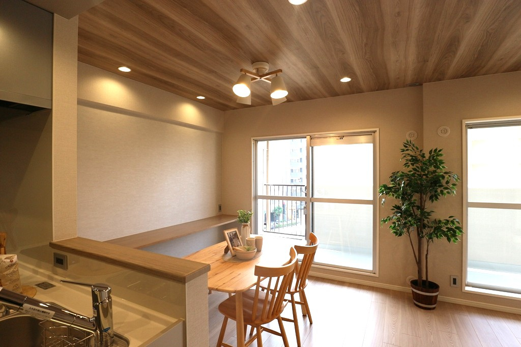 ライオンズマンション住吉公園の居間・リビング