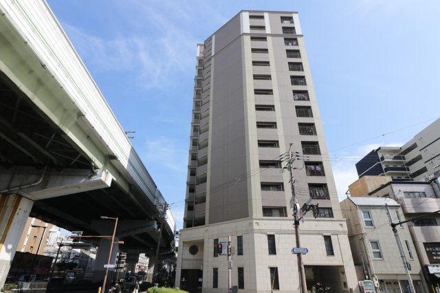 キングマンション市岡みなとベルクス の外観
