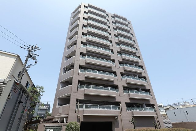 朝日プラザ御崎の外観