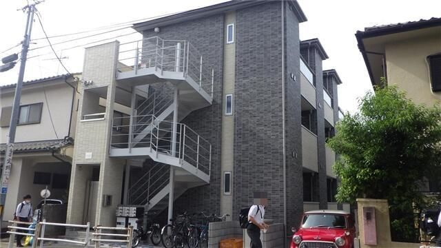 メルディア八王子万町の外観
