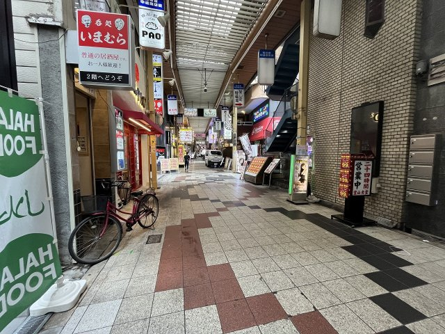 大阪市北区堂山町の店舗一部の周辺