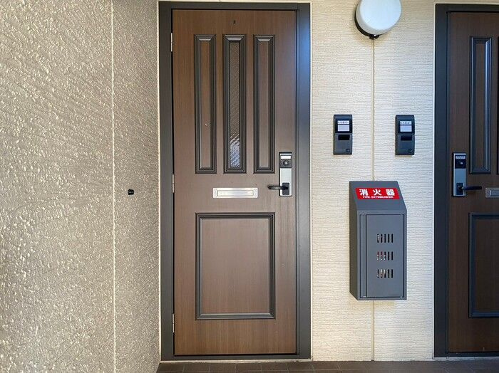 エクセレントヴィラ　E棟の玄関