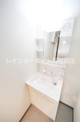 YASUIビル第10の洗面所