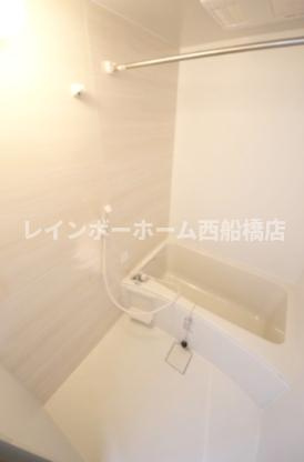 YASUIビル第10の浴室