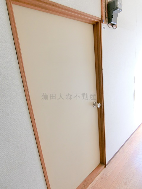 山王ハウスの玄関