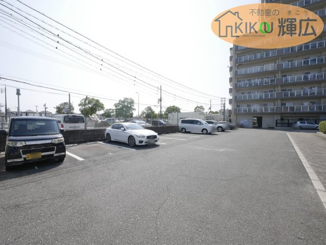 日光ハイツ加古川　壱番館　2階の駐車場