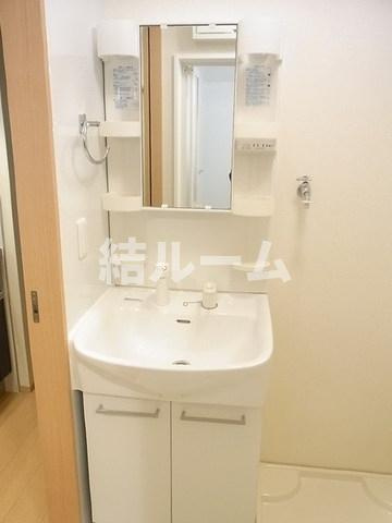 豊島区千早３丁目のアパートの洗面所