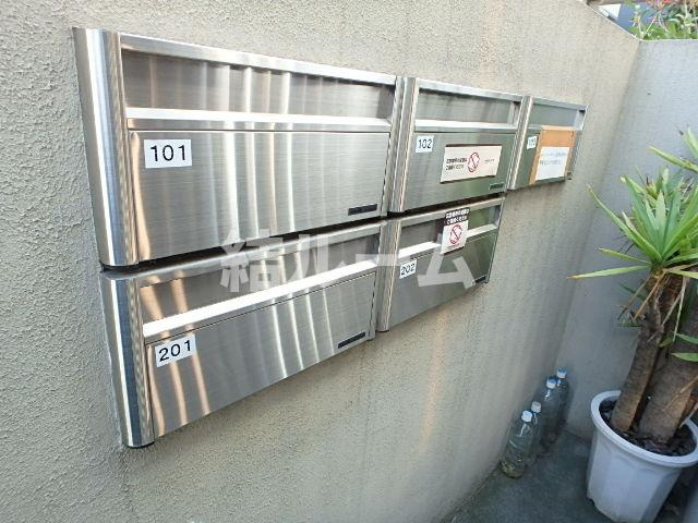 豊島区千早３丁目のアパートのロビー