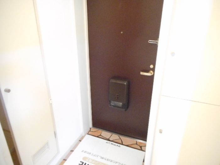 フロントアイランドハイツの玄関|他部屋参考写真