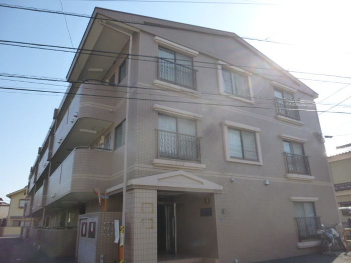 フロントアイランドハイツの外観|他部屋参考写真