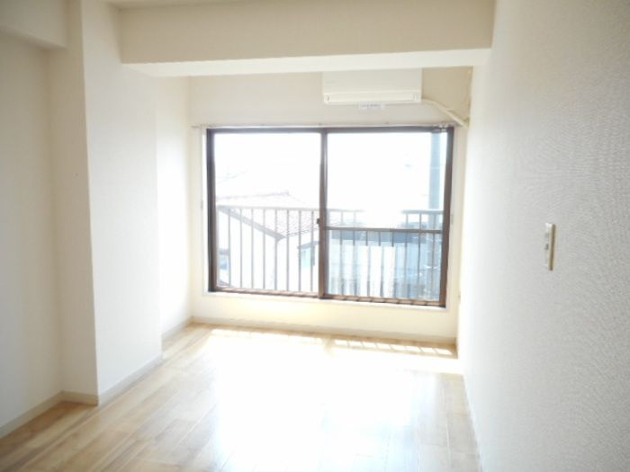 フロントアイランドハイツの洋室|他部屋参考写真