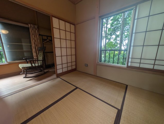 伊豆の国市　伊豆エメラルドタウンの和室