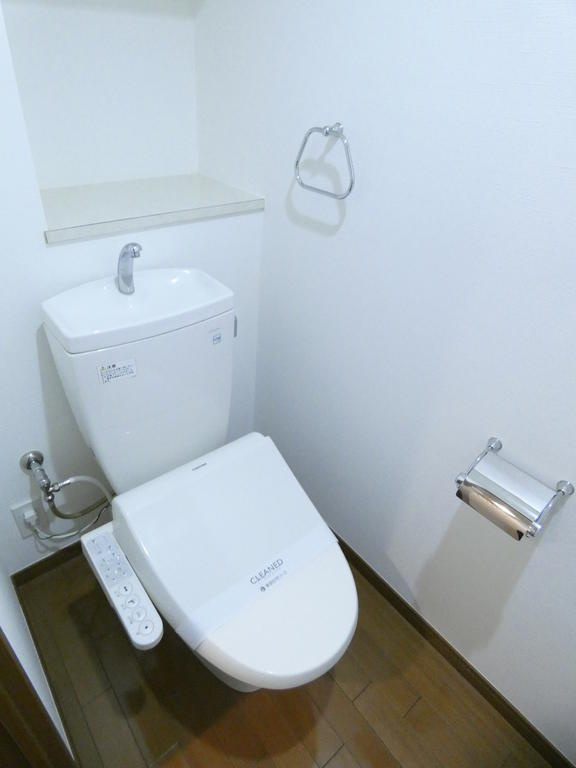 コンフォリア代々木上原のトイレ|※別部屋参照