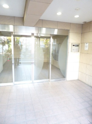 スカイコート目白台のロビー