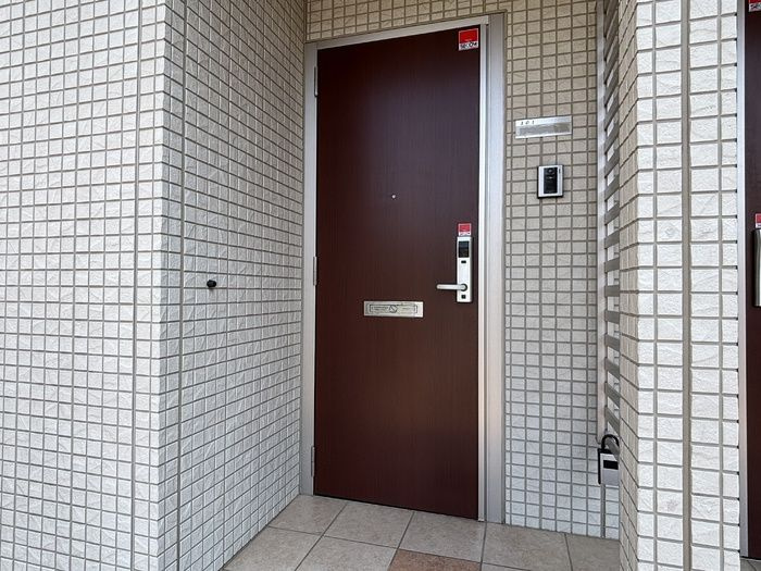 Confort Shigino(コンフォール シギノ)の玄関