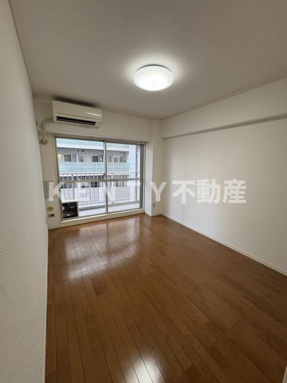 【寝室】 | メガロン大井町 | 使い勝手のいい寝室です