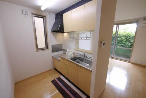熊本市中央区新屋敷２丁目のアパートのキッチン