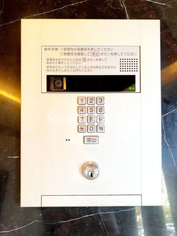 プレサンス桜通ザ・タイムズのエントランス