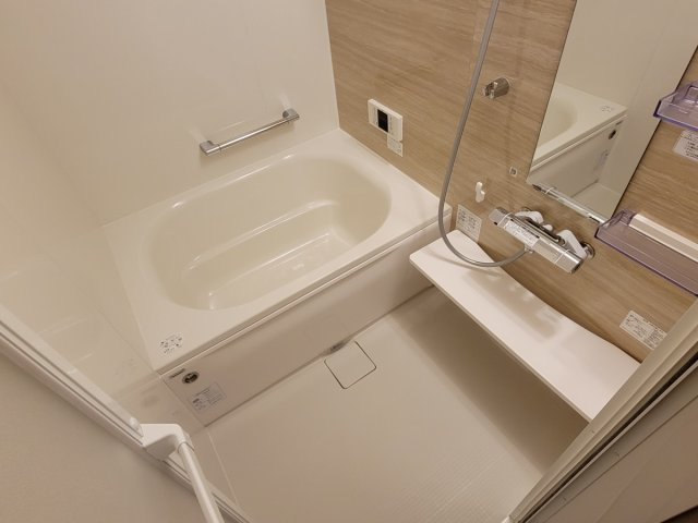 エスペランサ西新町の浴室