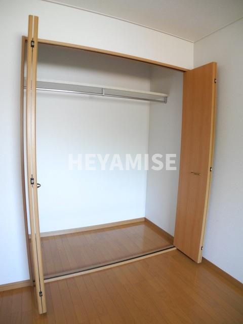 柳原マンションⅡの収納|※反転タイプのお部屋写真です。現況を優先します※
