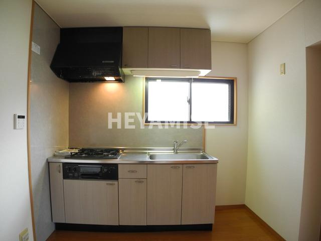 柳原マンションⅡのキッチン|※反転タイプのお部屋写真です。現況を優先します※
