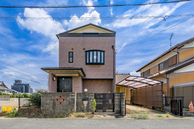 岐阜市東島三丁目戸建の外観