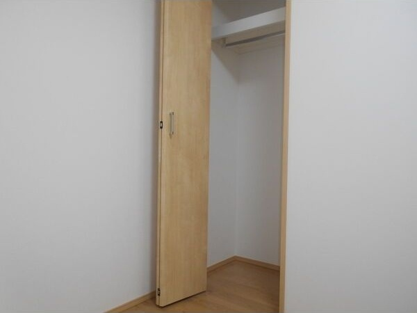 クラージュ本陣の収納