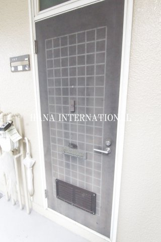 メゾン南行徳の玄関|同物件の別部屋参考写真です。