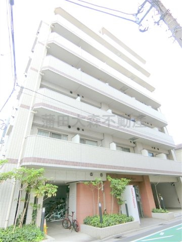 ソアブール池上の外観|2005年10月築　RC鉄筋コンクリート造地上7階建て総戸数29戸
東京都大田区中央7丁目　東急池上線池上駅最寄り徒歩12分、JR京浜東北線蒲田駅徒歩19分