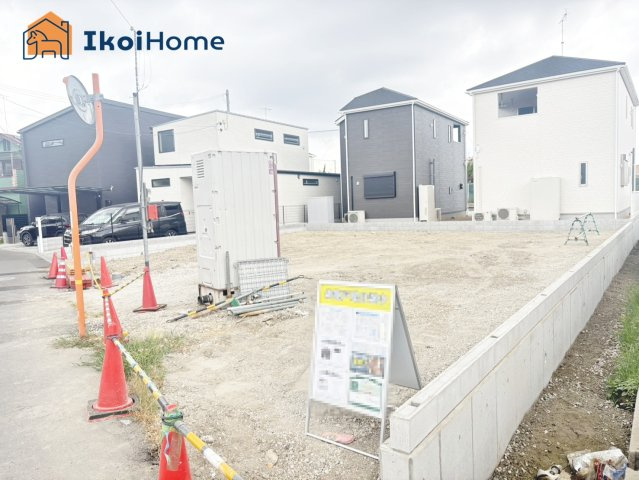 明石市二見町西二見　全7棟　6号棟　新築戸建の駐車場|●年中無休：当日予約可●駐車スペース並列２台可能です！前面道路とはフラットです！