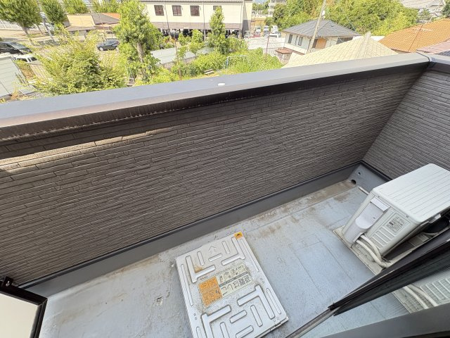 AILE岡場のバルコニー