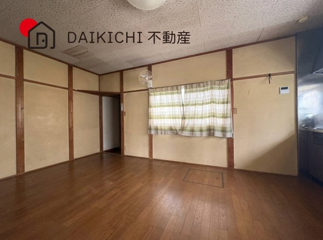 【居間・リビング】 | 羽生市南羽生2丁目　中古戸建
