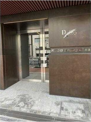 プレール・ドゥーク文京湯島のエントランス