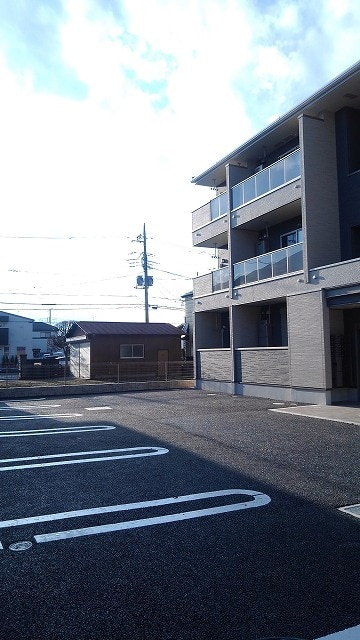 ベル アルカンシエル・Sの駐車場