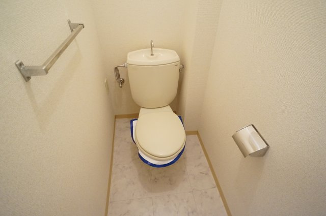 フレグランス仁川のトイレ