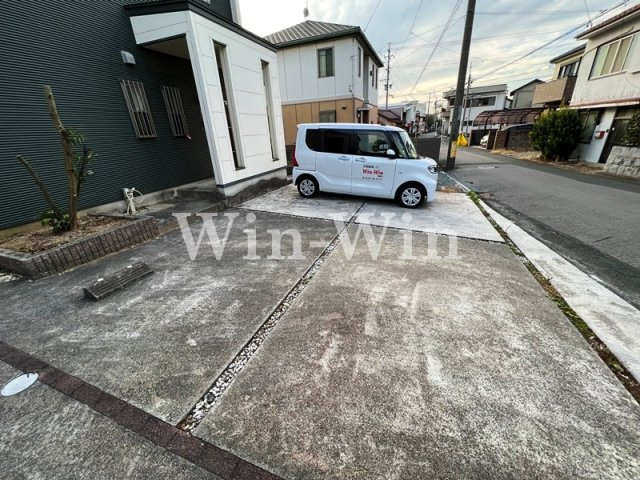 スミカ前畑の駐車場