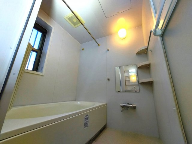 スミカ前畑の浴室|イメージ（同建物内別部屋の写真です）