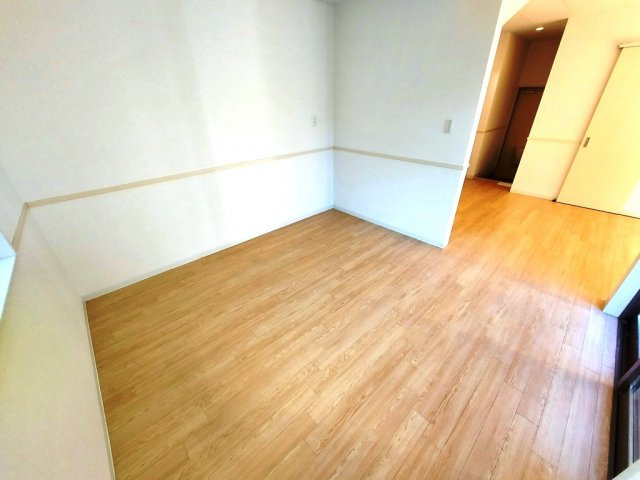 スミカ前畑の居間・リビング|イメージ（同建物内別部屋の写真です）